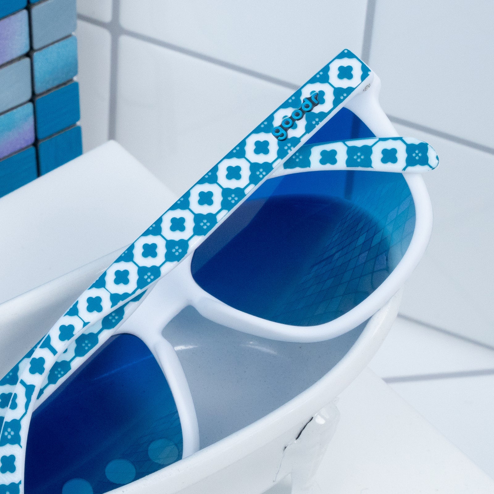 My Bathtub Or Yours? - View 2